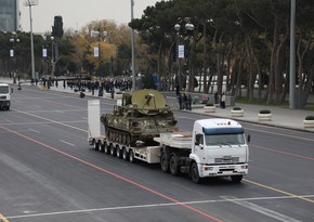 На Параде победы демонстрируется часть захваченных у врага военных трофеев