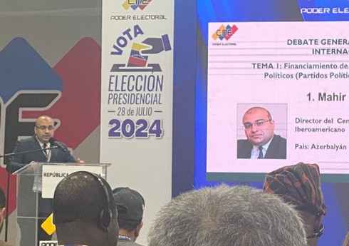 Азербайджанский политолог наблюдает за президентскими выборами в Венесуэле