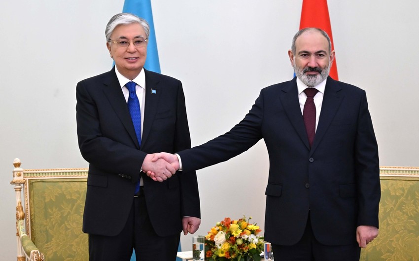 Kazakh President meets with Prime Minister of Armenia