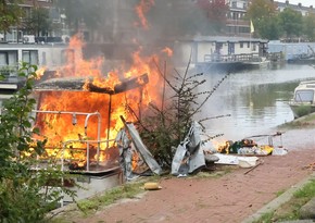 При взрыве на прогулочной яхте в Гааге пострадали три человека