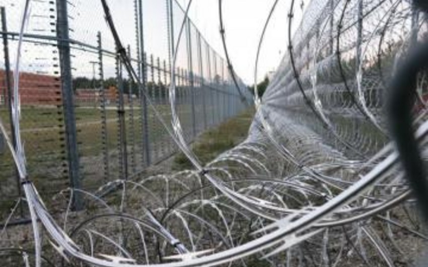 ​В Греции решили закрыть тюрьмы строгого режима