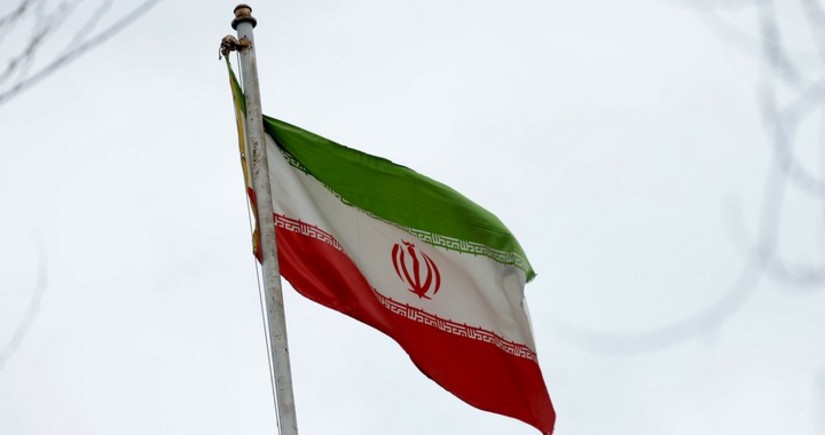 СМИ: Проникшего в консульство Ирана в Париже со взрывчаткой задержали