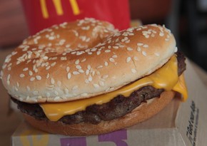 One dead in multistate E. coli outbreak tied to McDonald’s Quarter Pounders