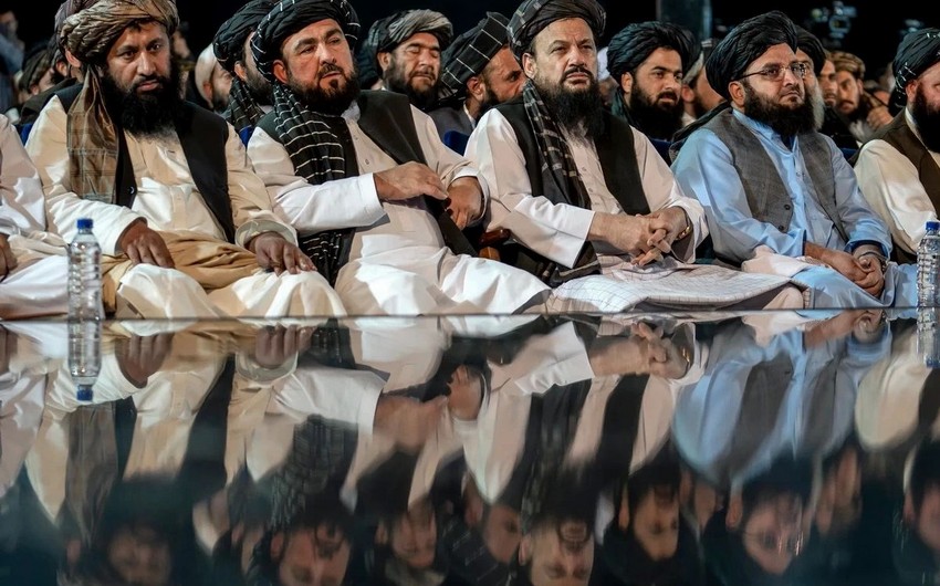 Taliban official disrespects national anthem of Iran in front of President Pezeshkian