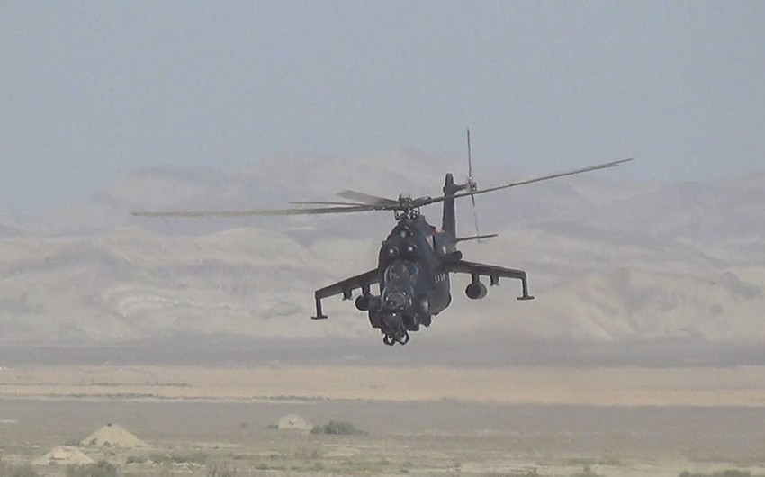Azərbaycan Ordusu helikopterlərlə təlim keçirib