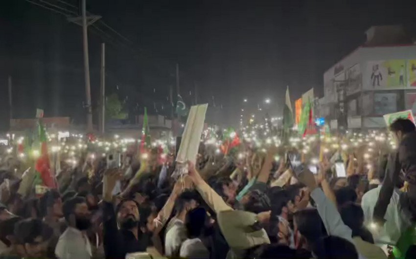 Cторонники экс-премьера Пакистана вышли на улицы