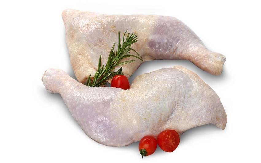 Азербайджан ищет потенциальные рынки для экспорта курятины и ягод