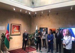 Pakistani Embassy organizes exhibition on anniversary of diplomatic ties with Azerbaijan