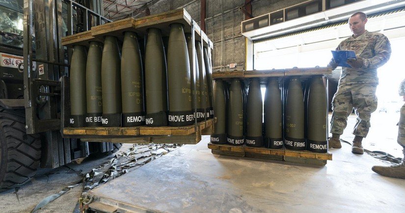 President of Czech Republic: Kyiv may receive 180,000 artillery shells in June