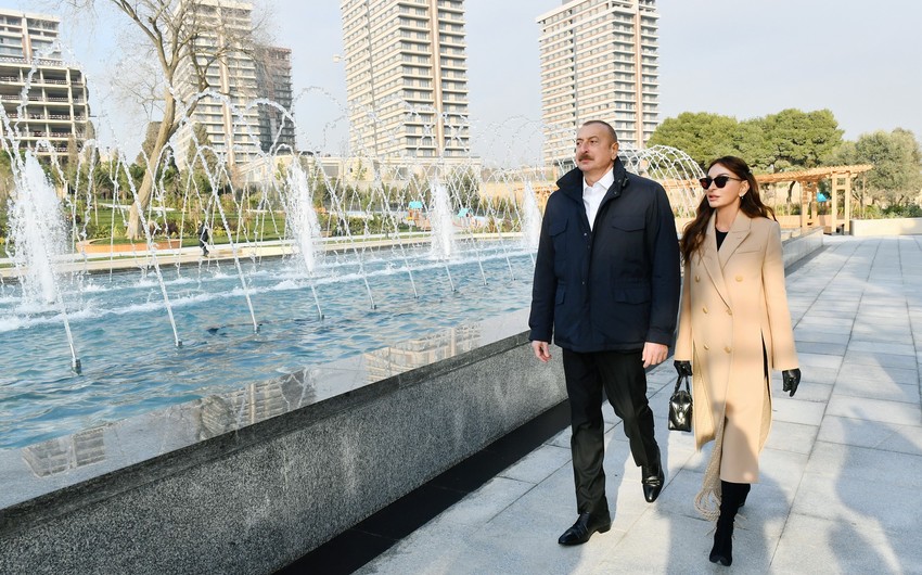 President Ilham Aliyev, First Lady Mehriban Aliyeva view conditions created at newly renovated Nizami Ganjavi Park