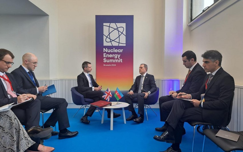 Azerbaijan, UK discuss cooperation in renewable energy field