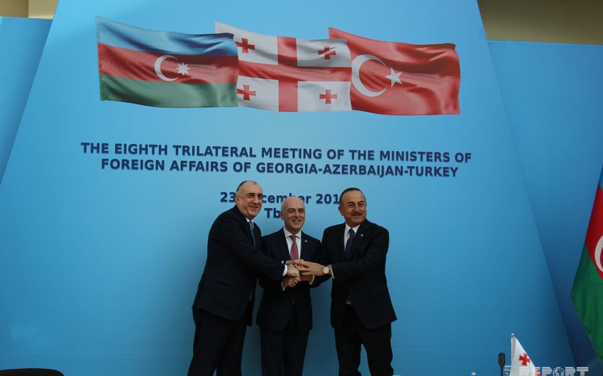 Главы МИД Азербайджана, Турции и Грузии подписали совместную декларацию - ОБНОВЛЕНО