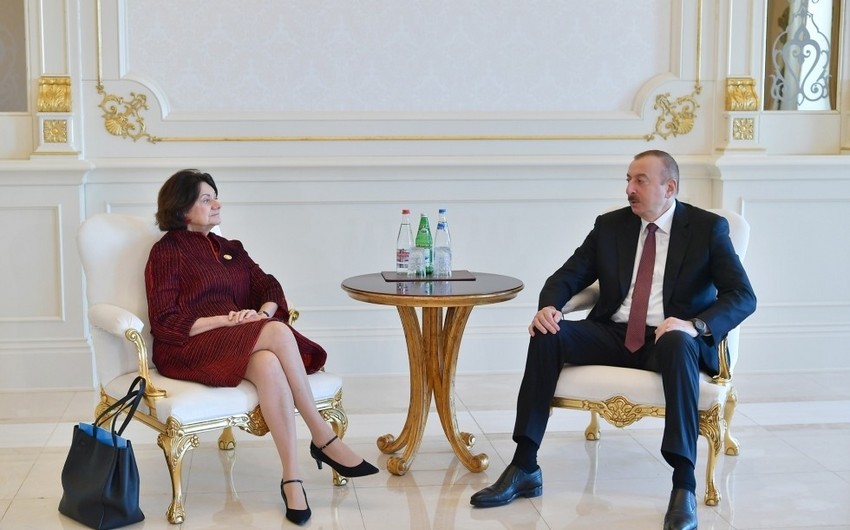 Президент Ильхам Алиев принял заместителя генерального секретаря ООН по политическим вопросам и вопросам миростроительства