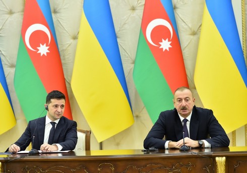 Президент Ильхам Алиев выразил соболезнования Владимиру Зеленскому