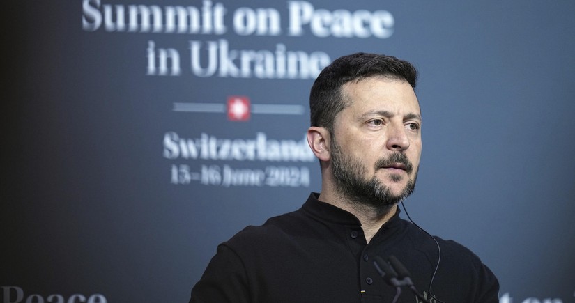 Зеленский: Помощи стран Запада пока недостаточно для победы Украины