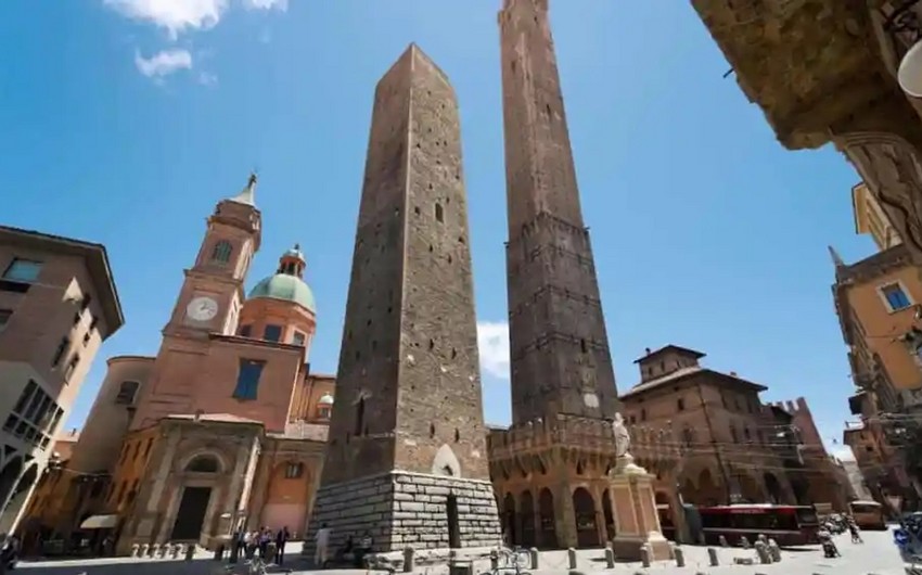 Работы по укреплению башни в итальянской Болонье обойдутся в 20 млн евро