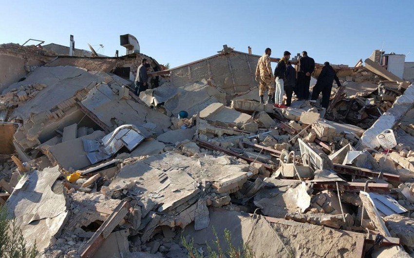 При землетрясении в Иране пострадали более 50 человек