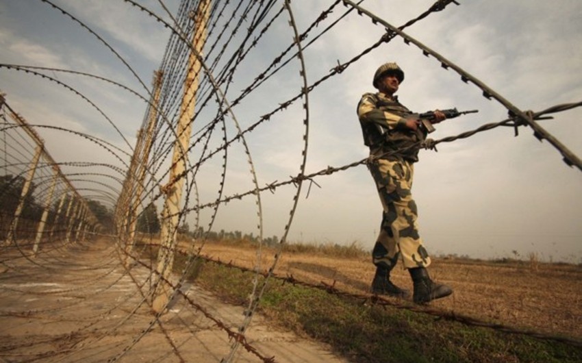 Трое пакистанских военных погибли в перестрелке на линии контроля Индии и Пакистана