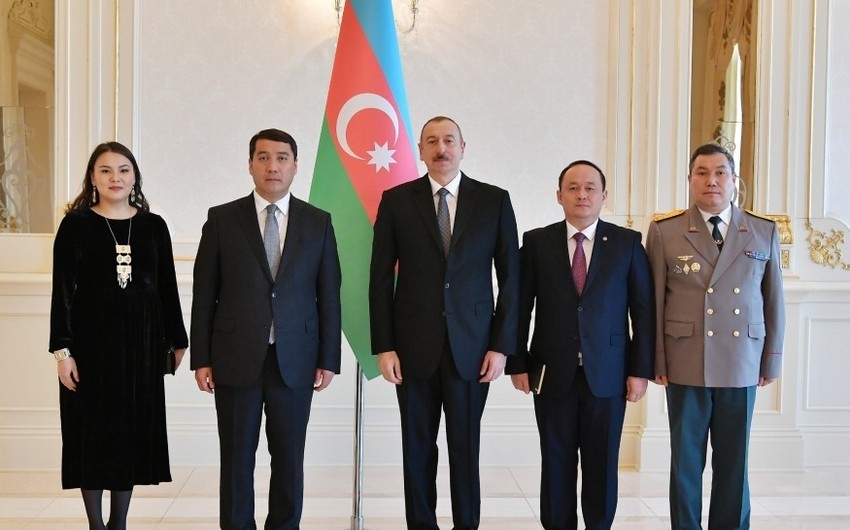 President Ilham Aliyev received credentials of incoming Kazakh ambassador