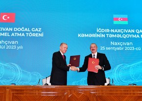 Naxçıvanda Azərbaycan-Türkiyə sənədlərinin imzalanma mərasimi keçirilib - YENİLƏNİB