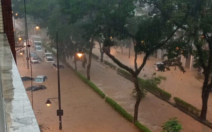 Brazil flood death toll rises to 35