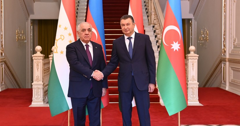 Baş nazir Əli Əsədov Düşənbədə tacikistanlı həmkarı ilə görüşüb