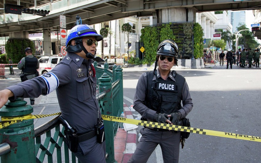 В Таиланде при взрыве у поста полиции погибли два человека