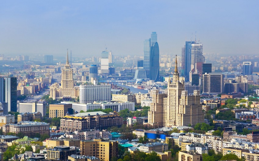 ​В Москве стремительно дешевеет жилье