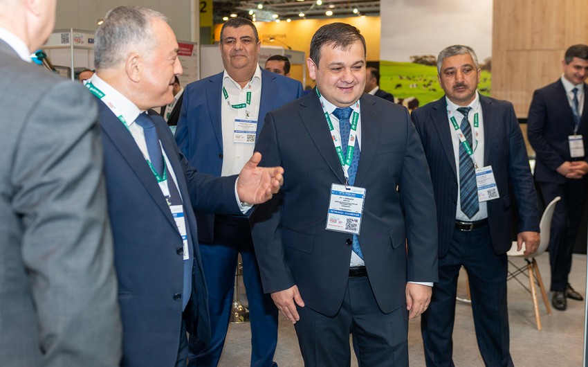 Azerbaijan’s Azeragrar LLC presents national brand at int’l agricultural exhibition