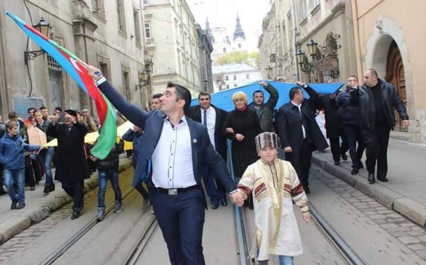 Азербайджанцы приняли участие на шествии по случаю 25-летия независимости Украины