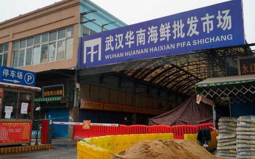 В Китае опровергли версию происхождения коронавируса на рынке в Ухане