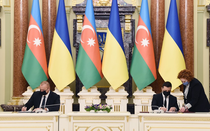Azerbaijan-Ukraine documents signed - Updated