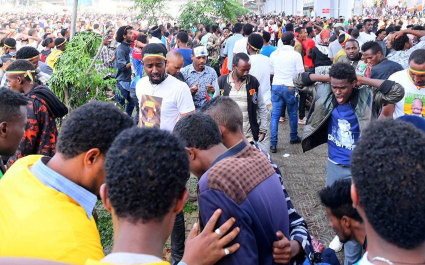 В Эфиопии на митинге в поддержку премьер-министра прогремел взрыв, есть жертвы