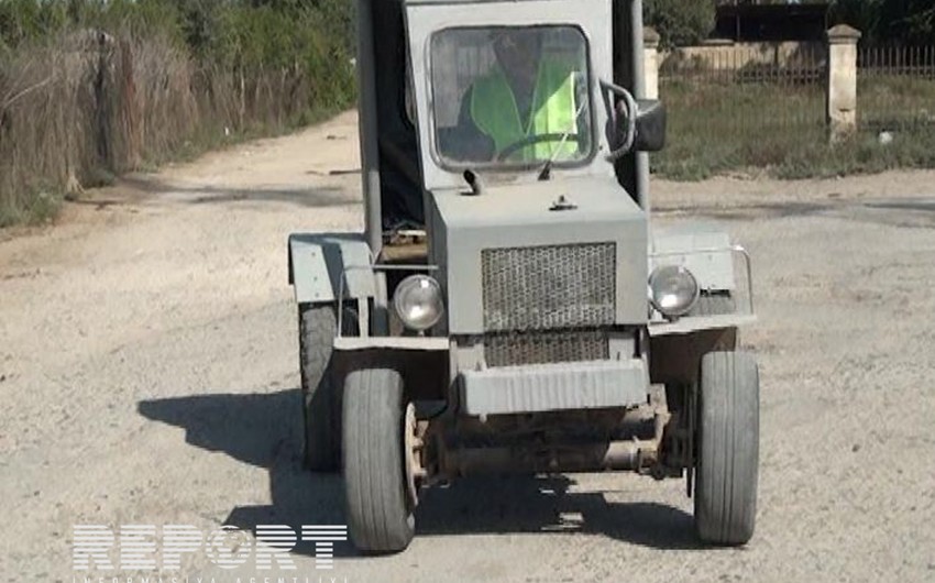 ​Salyan sakini qeyri-adi traktor düzəldib - FOTO