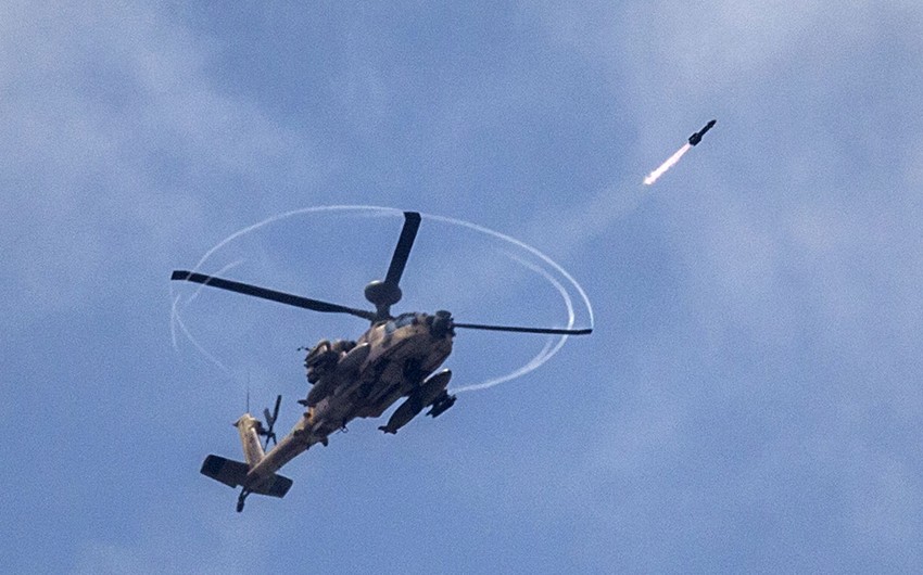 Израильские вертолёты нанесли удар по военным позициям ХАМАС в секторе Газа
