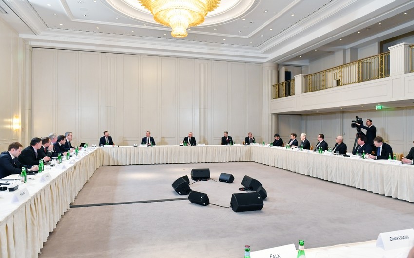 President Ilham Aliyev meets with heads of leading German companies