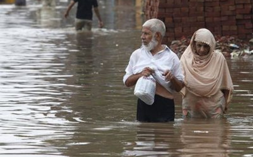 В Индии число жертв наводнений превысило 400 человек - ОБНОВЛЕНО