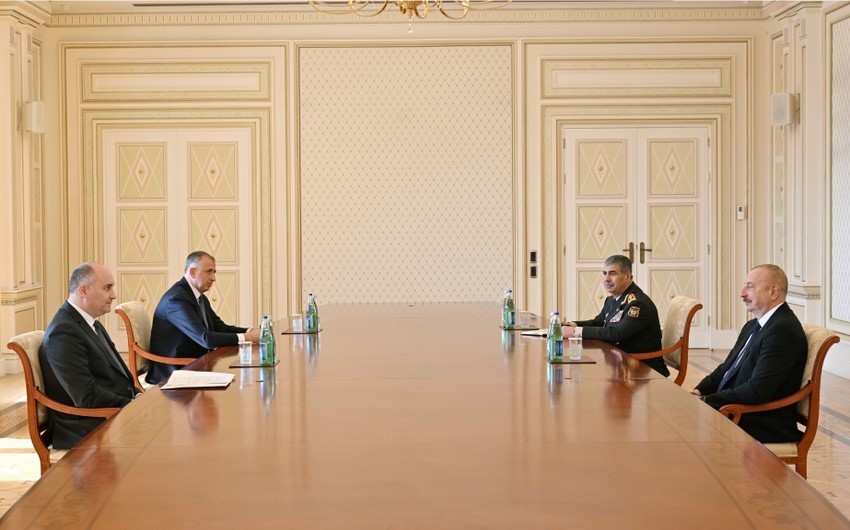 Ilham Aliyev receives Defense Minister of Georgia