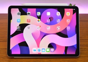 Apple cuts back sharply on iPad production