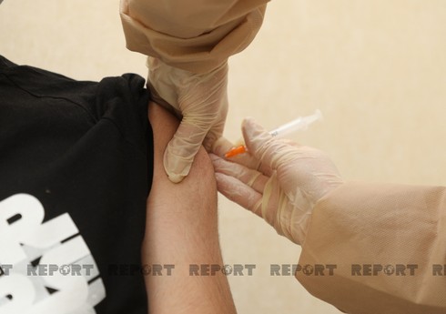 В Азербайджане за сутки от COVID-19 вакцинированы более 33 тысяч человек