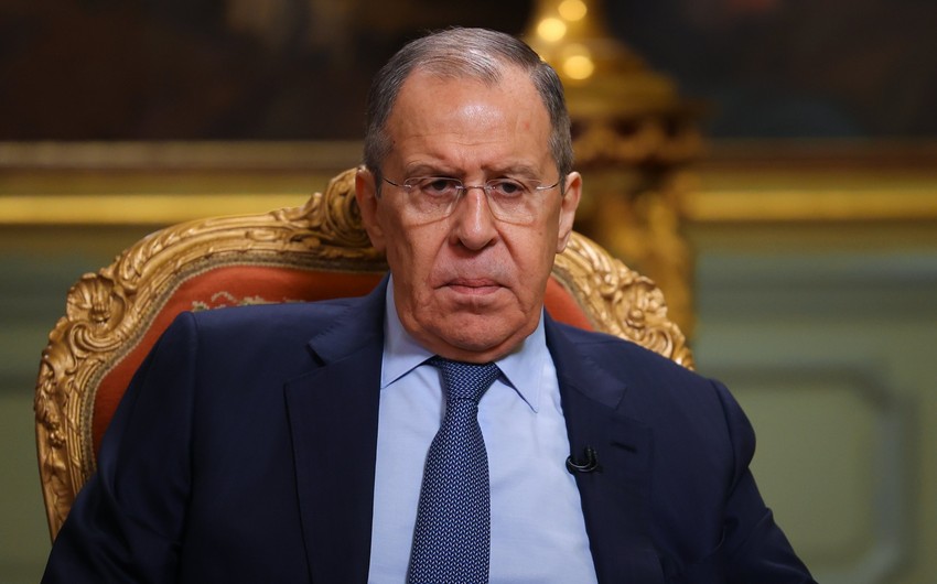 Lavrov Rusiyanın Ermənistandakı səfirinin Moskvaya çağırılmasını şərh edib