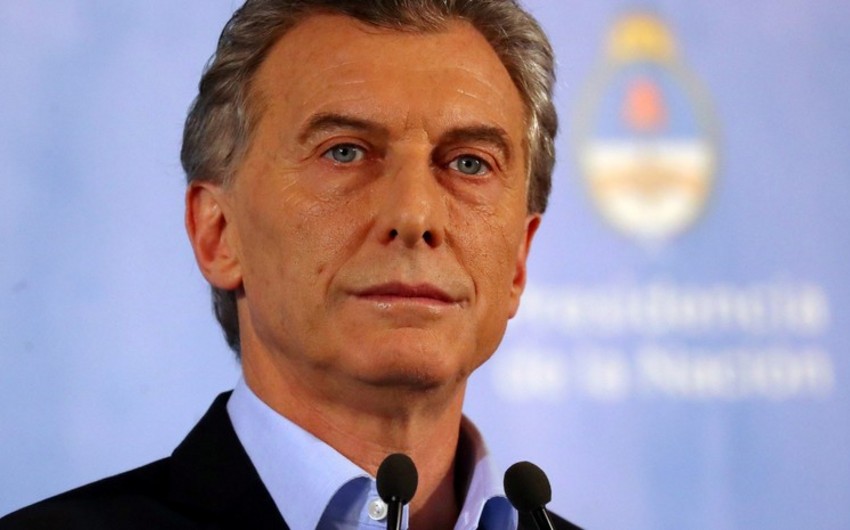 Президент Аргентины объявил о сокращении ряда министерств из-за экономического кризиса