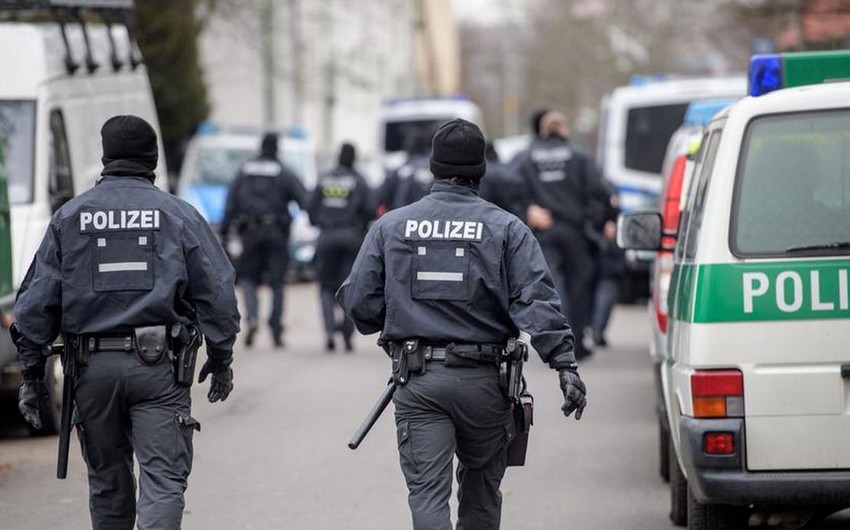 Almaniyalı hərbçi terror aktı hazırlamaqda şübhəli bilinərək saxlanılıb