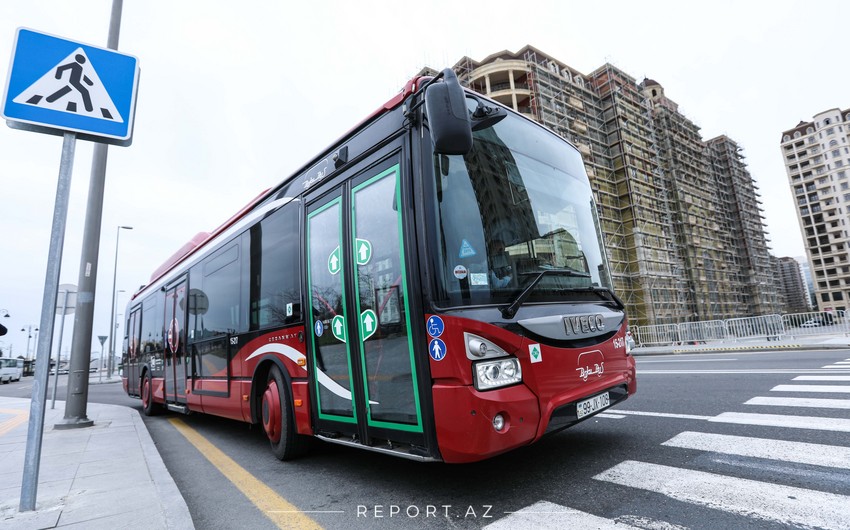 В Баку изменена схема движения автобусов из-за парада Победы