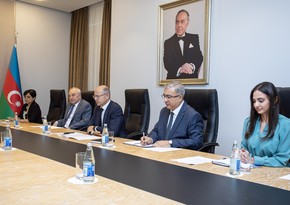 Azerbaijan, WB mull projects on energy transmission from Caspian Sea to Europe