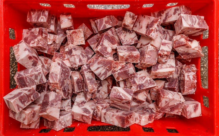 Азербайджан более чем в 5 раз увеличил закупки замороженной свинины с основного рынка поставок