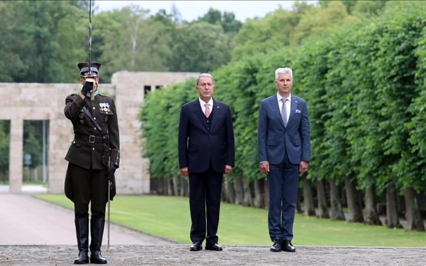 Turkish Defense Minister embarks on visit to Latvia