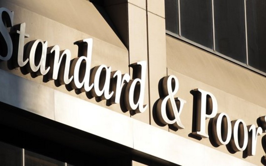 S & P: Azerbaijan's economy affected by number of negative factors