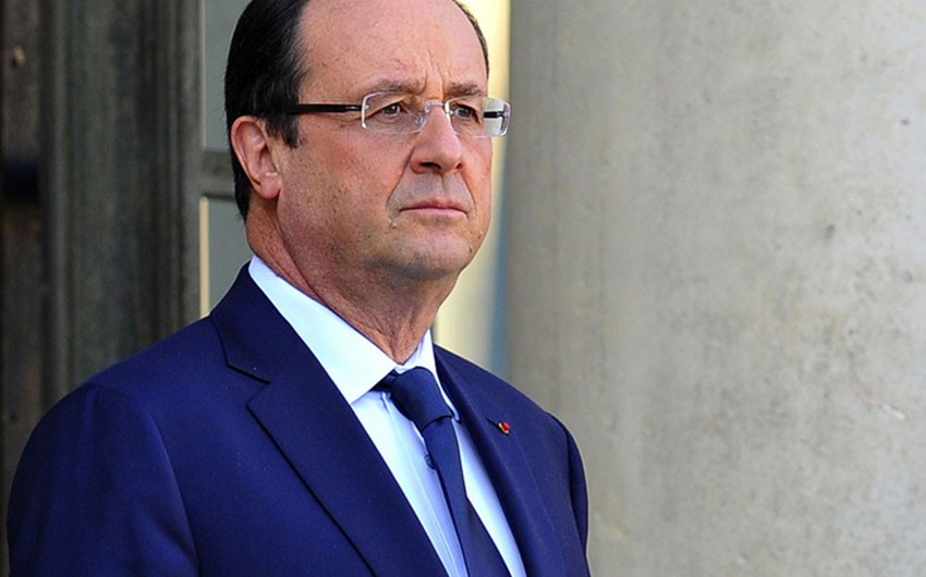Олланд передаст Макрону президентские полномочия 14 мая