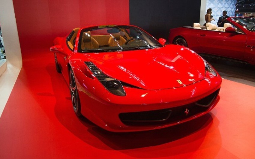 ​“Ferrari” üç mindən artıq avtomobili geri çağırır